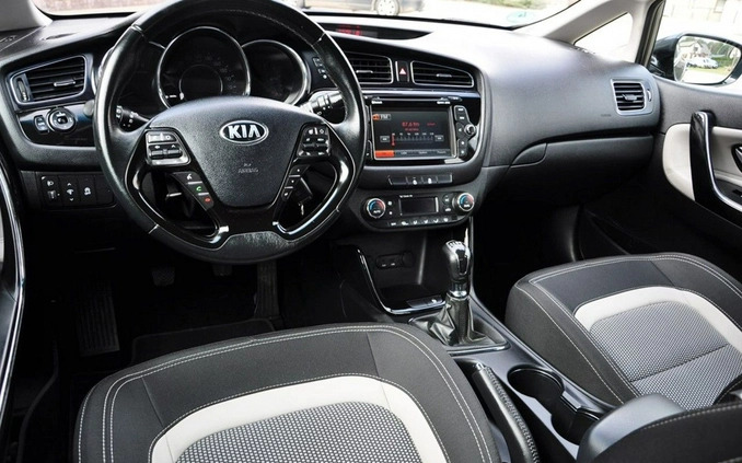 Kia Ceed cena 40900 przebieg: 162000, rok produkcji 2013 z Strumień małe 742